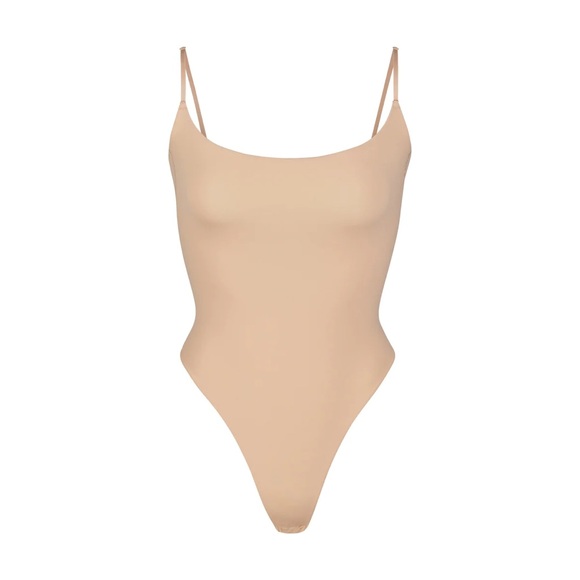 SKIMS Cami Bodysuit | Clay - Picture 2 of 10